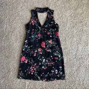 Floral cocktail dress size s